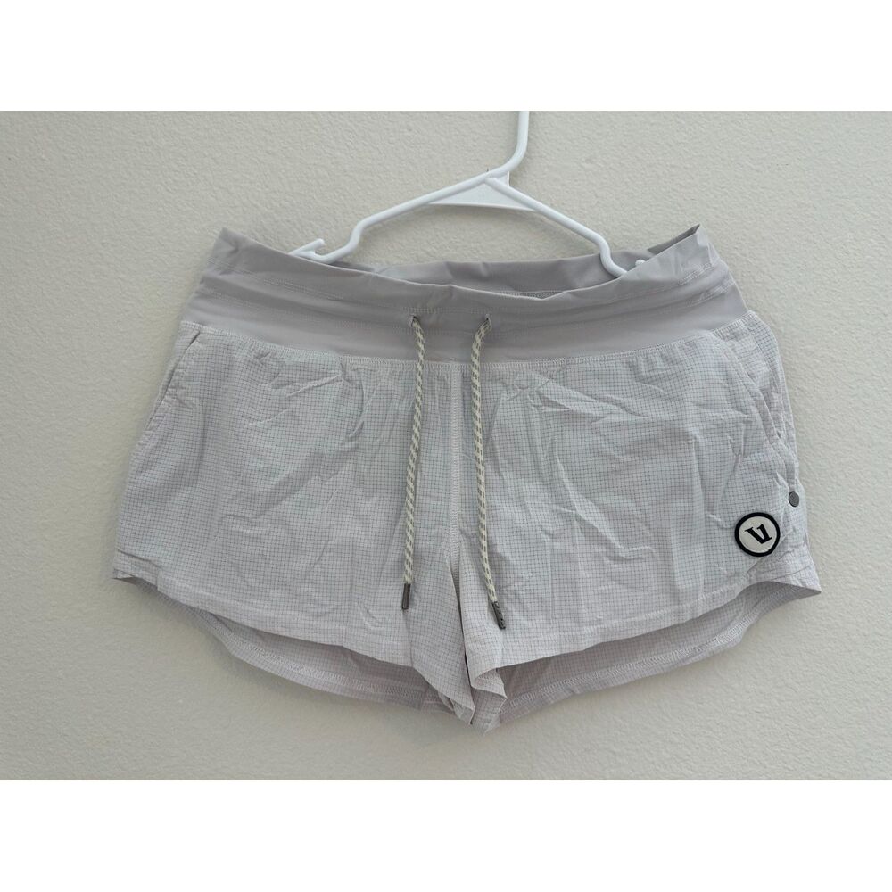 Vuori Seabreeze Shorts Small